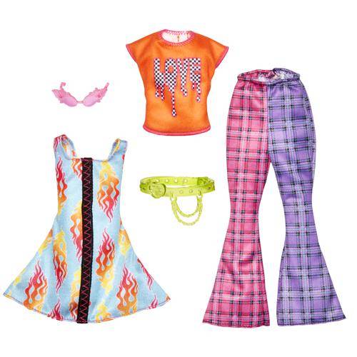 Set de haine si accesorii pentru papusi - Barbie - HJT34